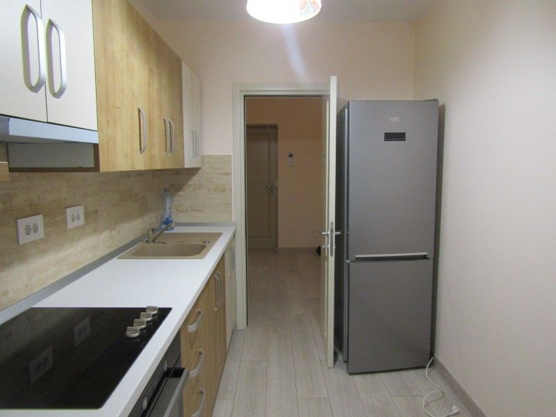Apartament nou de inchiriat, 2 camere Decomandat  Tatarasi -1
