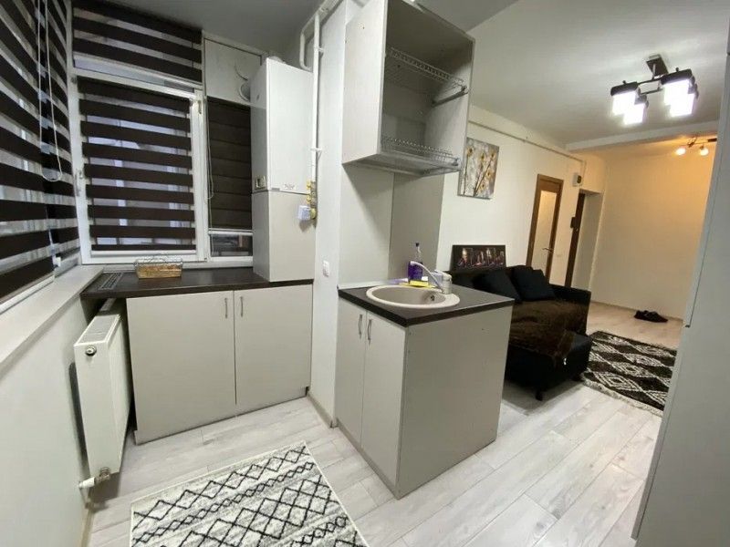 Apartament nou de inchiriat, 2 camere Semidecomandat  Tatarasi -2