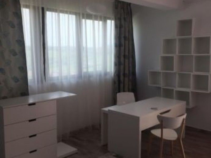 Apartament nou de inchiriat, 3 camere Semidecomandat  Poitiers -2
