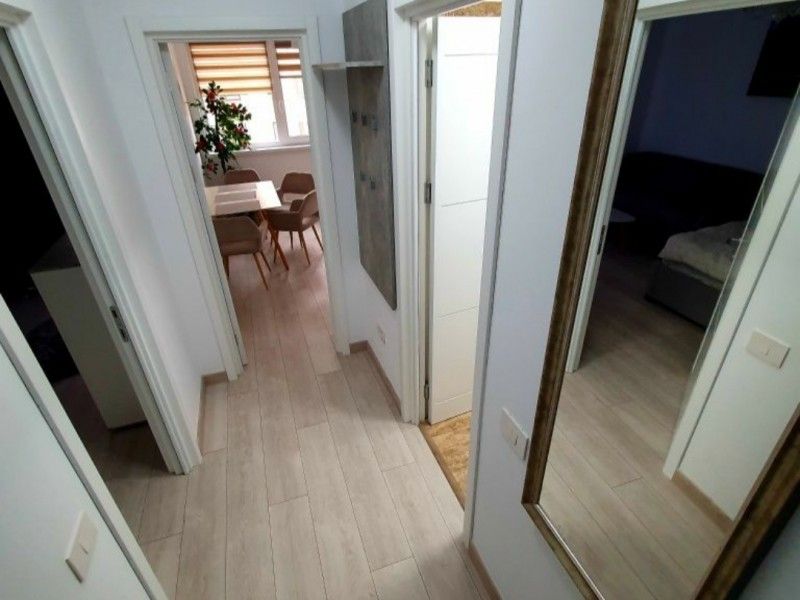 Apartament nou de inchiriat, o camera Decomandat  Tatarasi -3