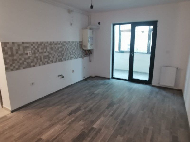 Apartament nou de vanzare, 2 camere Semidecomandat  Popas Pacurari -7