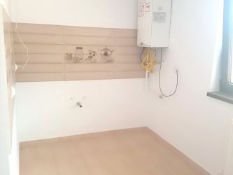 Apartament nou de vanzare, o camera Decomandat  Nicolina 