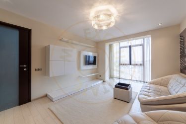 Apartament Pitesti- Cartier Teilor pe strada Marasesti 3 camere !