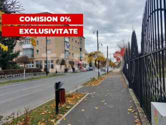 Apartament renovat 66 mp 3 camere 2 bai balcon pivnita Cisnadie