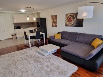 Apartament spatios| 2 camere| de închiriat – InCity Residence, Cale