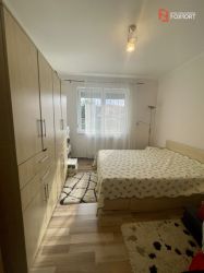 Apartament spatios cu 3 camere, de vanzare in Ghiroda - ID V4108