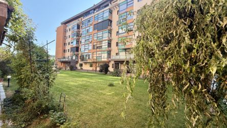 Apartament tip duplex  cu 4 camere Voluntari