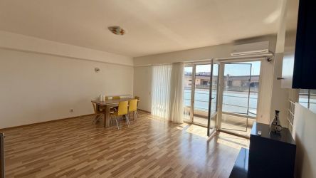 Apartament tip duplex  cu 4 camere Voluntari