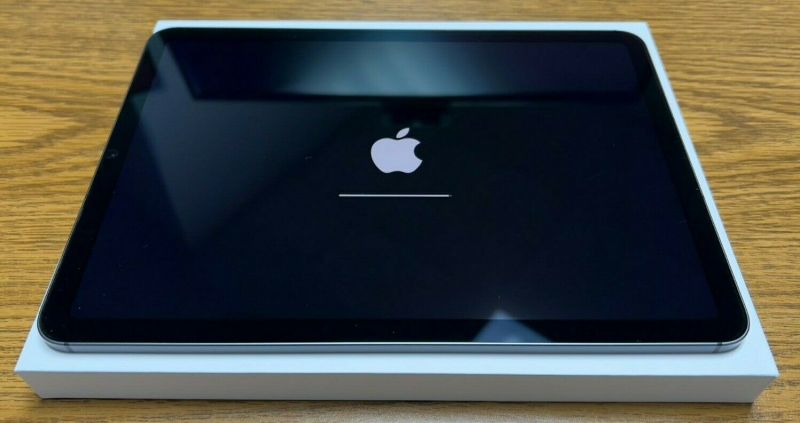 Apple iPad Air Gen 4 gri spațial WiFi+Cellular 256gb cu tastatură magi-2