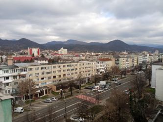 Baia Mare, vanzare apartament 2 camere decomandat ultracentral 