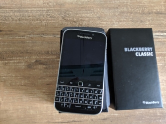 Blackberry Classic codat Orange