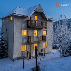 Cabana 10 camere, 4 nivele, Straja, Hunedoara, pretabil investitie