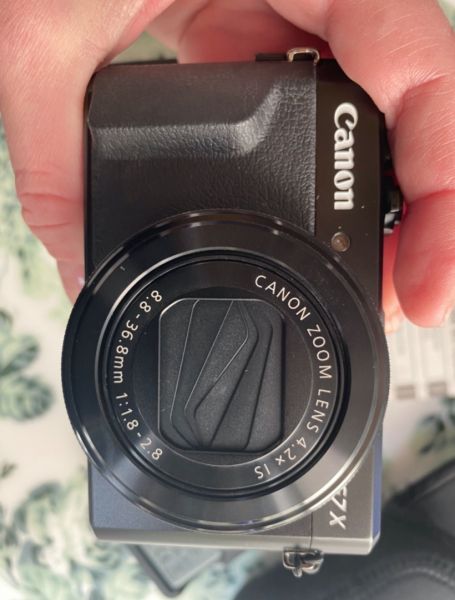 Camera Canon GX Mark II - aparat video compact accesorii - Ofera.ro