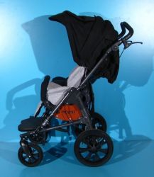 Carucior pentru copii cu dizabilitati 