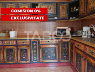 Casa 3 camere 70 mp curte si teren 1500 mp Dobarca 35 km de Sibiu