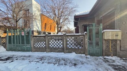 Casa, 3 camere, constructie 1955, teren 500mp, Rahova, 320.000euro