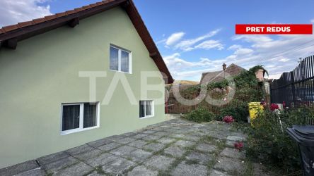 Casa 4 camere individuala cu intrare de la 2 strazi Poplaca Sibiu 