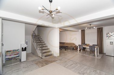 Casa 4 camere langa padure - mobilata si utilata complet -