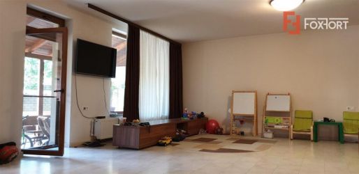 Casa 5 camere cu teren de inchiriatzona Girocului