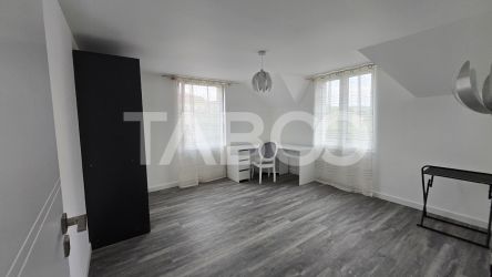 Casa 6 camere 3 bai 2 terase zona Dambul-Rotund in Cluj-Napoca