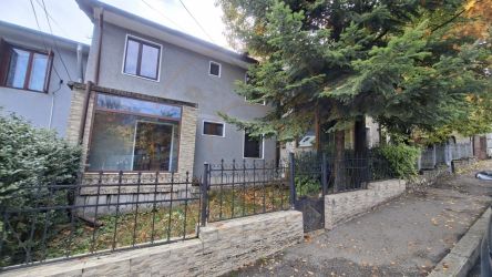 Casa Centrala de vanzare - Strada Rahovei Pitesti 