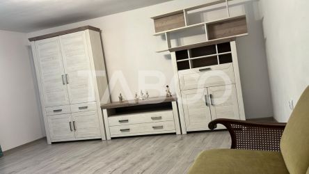 Casa cu 3 camere de inchiriat curte comuna in Selimbar