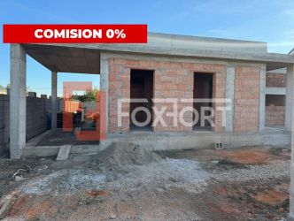 Casa cu 3 camere pe parter, la rosu in Remetea Mare