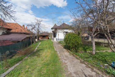 Casa cu 3 camere renovata 