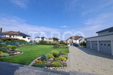 Casa cu adaos de iubire- Vila spectaculoasa de vanzare