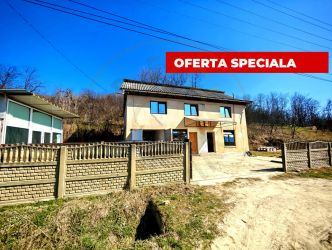 Casă cu teren generos în Dârmănești, Argeș-ideală pentru locuin