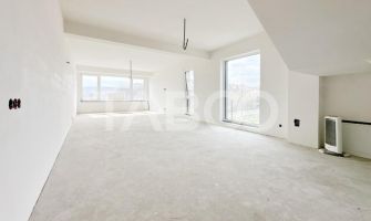 Casa cuplata semifinisata de vanzare in Dambul Rotund cu garaj