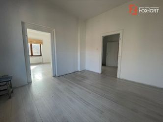 Casa de inchiriat - Birou - 8 incaperi, teren 920 mp - C3047