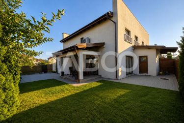 Casa de inchiriat cu 4 camere si curte in Selimbar / acces auto