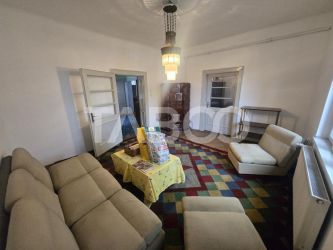 Casa de inchiriat pentru muncitori 4 camere Trei Stejari Sibiu