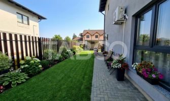 Casa de locuit + spatiu comercial de vanzare in Cisnadie