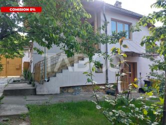 Casa de vanzare 105 mp utili 4 camere teren liber 405 mp Rasinari