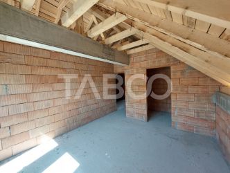 Casa de vanzare 147 mpu 5 camere si teren de 434 mp Cristian Sibiu