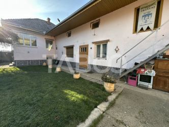 Casa de vanzare 3 camere 105 mpu teren liber 498 mp si garaj Mandra