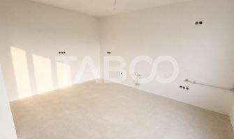 Casa de vanzare 3 camere 2 bai 170mp teren liber Calea Cisnadiei Sibiu