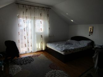 Casa de vanzare, 4 camere   Lunca Cetatuii 