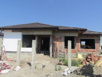 Casa de vanzare, 4 camere   Valea Lupului 