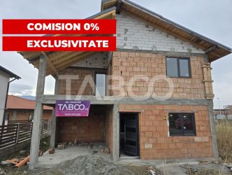 Casa de vanzare 5 camere 141 mpu 2 bai teren liber 228m Talmaciu
