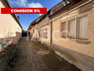 Casa de vanzare 5 camere 76 mpu 780 mp teren liber Comuna Mandra