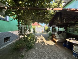 Casa de vanzare cu 3 camere si gradina in zona Turnisor Sibiu