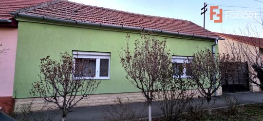 Casa de vanzare cu 3 camere, zona Aurel Vlaicu, Arad