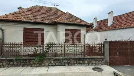 Casa de vanzare cu 4 camere in Drasov judetul Alba