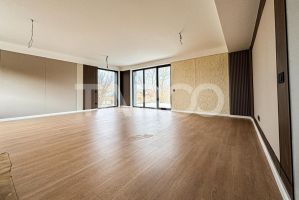 Casa de vanzare cu 5 camere finisaje moderne in Popesti Baciu