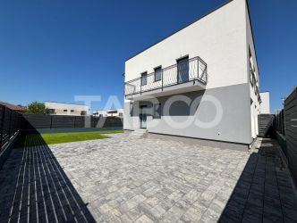 Casa de vanzare in Selimbar acces auto in curte si 2 locuri de parcare