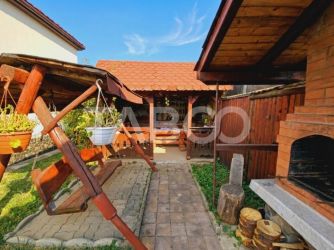 Casa de vanzare individuala 5 camere 4 dormitoare zona grill Selimbar