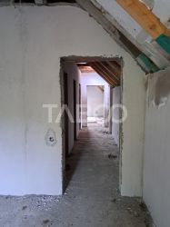 Casa de vanzare individuala cu 500 mp teren liber Sibiu